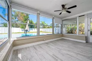11425 47th Ave N, Saint Petersburg, FL 33708 - Photo 11