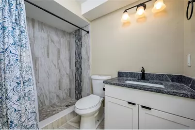 11425 47th Avenue N, Saint Petersburg, FL 33708 - Photo 15