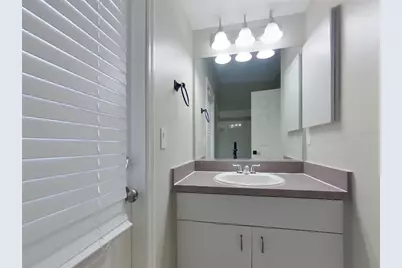 [Address not provided], Sarasota, FL 34233 - Photo 13