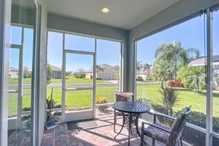 689 Chipper Dr, Sun City Center, FL 33573 - Photo 17