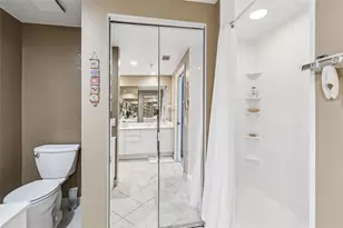 4953 Bacopa Ln S, Saint Petersburg, FL 33715 - Photo 15