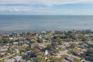 3911 Helena St NE, Saint Petersburg, FL 33703 - Photo 37
