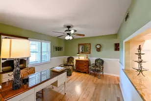 12529 St Charlotte Dr, Tampa, FL 33618 - Photo 33