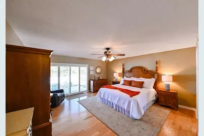 12529 Saint Charlotte Drive, Tampa, FL 33618 - Photo 23