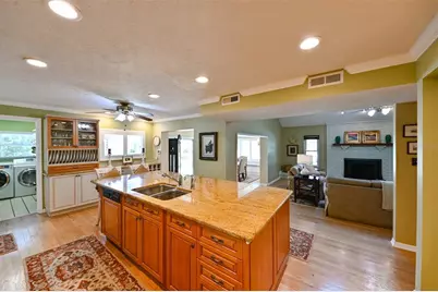 12529 Saint Charlotte Drive, Tampa, FL 33618 - Photo 17