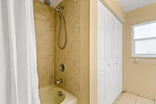 9043 Tournament Dr, Hudson, FL 34667 - Photo 23