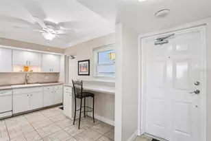 5108 Brittany Dr S, Saint Petersburg, FL 33715 - Photo 9