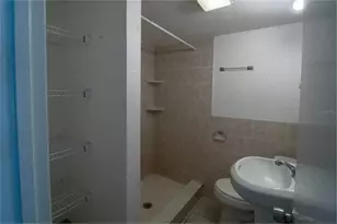 8805 Temple Park Dr, Tampa, FL 33637 - Photo 17
