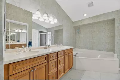 2307 Platinum Drive, Sun City Center, FL 33573 - Photo 15