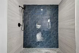 369 Westwinds Dr, Palm Harbor, FL 34683 - Photo 19