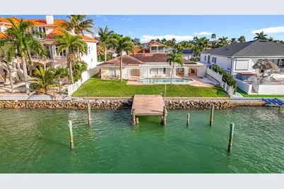 1135 81st Street S, Saint Petersburg, FL 33707 - Photo 3