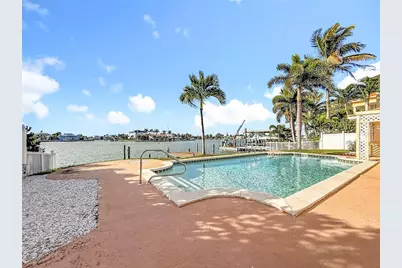 1135 81st Street S, Saint Petersburg, FL 33707 - Photo 45