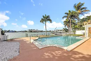 1135 81st St S, Saint Petersburg, FL 33707 - Photo 45