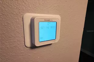 8370 13th St N, Saint Petersburg, FL 33702 - Photo 5