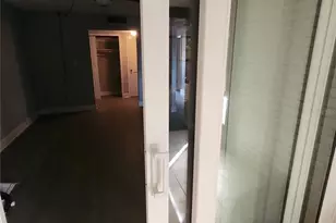 8370 13th St N, Saint Petersburg, FL 33702 - Photo 7