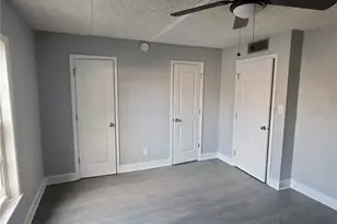 8370 13th St N, Saint Petersburg, FL 33702 - Photo 33