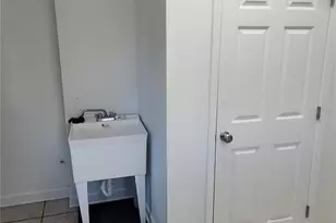 8370 13th St N, Saint Petersburg, FL 33702 - Photo 45