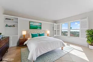 4900 Brittany Dr S, Saint Petersburg, FL 33715 - Photo 17