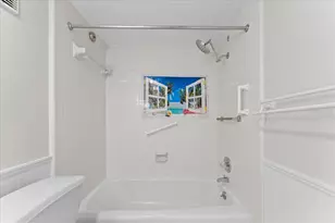 4900 Brittany Dr S, Saint Petersburg, FL 33715 - Photo 23