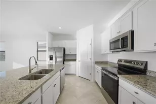 14905 Palamos Cir, Fort Myers, FL 33905 - Photo 5