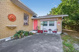 531 16th St S, Saint Petersburg, FL 33705 - Photo 19