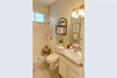 10118 Cannon Drive, Riverview, FL 33578 - Photo 17