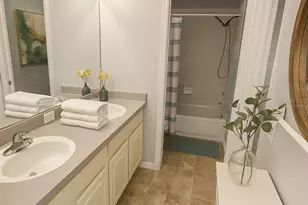 10118 Cannon Dr, Riverview, FL 33578 - Photo 13