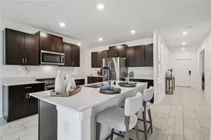 8789 Little Bluestem Dr, Land O Lakes, FL 34637 - Photo 7