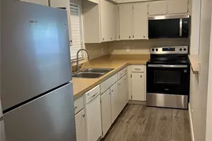 4916 16th St, Zephyrhills, FL 33542 - Photo 9