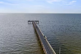 611 Destiny Dr, Ruskin, FL 33570 - Photo 27