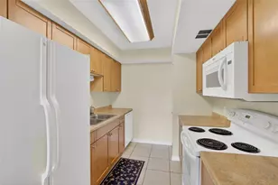 8300 Bardmoor Blvd, Seminole, FL 33777 - Photo 25