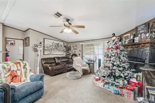 1814 Wise Rd, Zephyrhills, FL 33540 - Photo 31