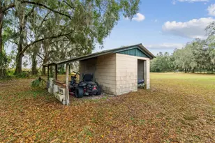 1814 Wise Rd, Zephyrhills, FL 33540 - Photo 43