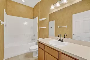 1403 Rushgrove Cir, Dover, FL 33527 - Photo 41