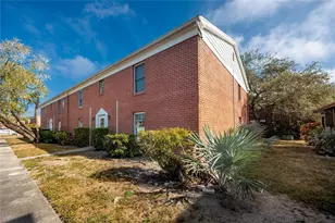 8345 13th St N, Saint Petersburg, FL 33702 - Photo 35