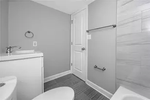 8345 13th St N, Saint Petersburg, FL 33702 - Photo 17