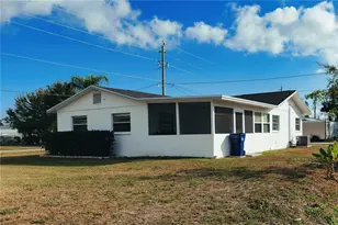 4607 5th Ave W, Palmetto, FL 34221 - Photo 5