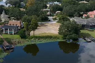 806 Taray De Avila, Tampa, FL 33613 - Photo 5