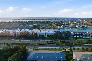 544 Pinellas Bayway S, Tierra Verde, FL 33715 - Photo 3