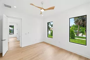 6325 11th Ave S, Gulfport, FL 33707 - Photo 35