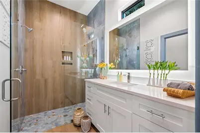 6325 11th Avenue S, Gulfport, FL 33707 - Photo 23