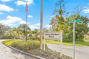 222 Woodlake Wynde, Oldsmar, FL 34677 - Photo 7