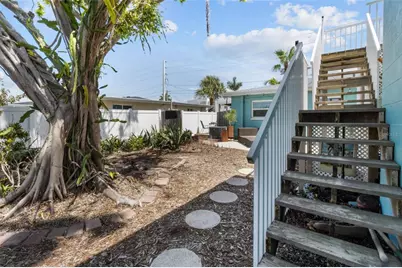 7950 Causeway Boulevard N, Saint Petersburg, FL 33707 - Photo 7