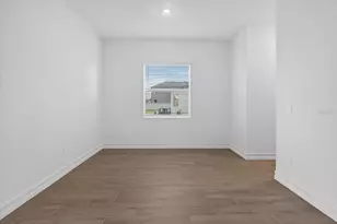 6925 E 116th Ct, Palmetto, FL 34221 - Photo 7