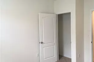 943 Summer Glen Dr, Winter Haven, FL 33880 - Photo 13