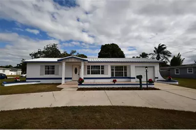 2255 Leslee Lake Drive N, Saint Petersburg, FL 33713 - Photo 1