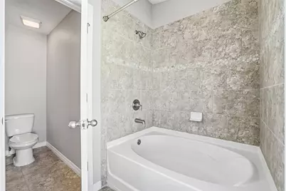 5723 Kingsletsound Place, Lithia, FL 33547 - Photo 25