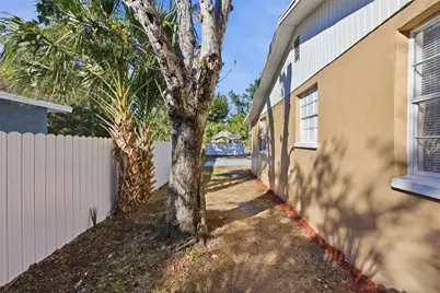 525 27th Avenue S, Saint Petersburg, FL 33705 - Photo 5