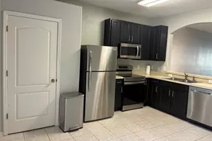 1110 Sleepy Oak Dr, Wesley Chapel, FL 33543 - Photo 7