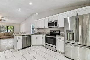 6114 S Elkins Ave, Tampa, FL 33611 - Photo 13